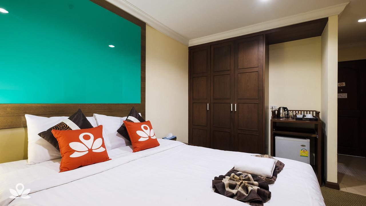 เซน รูม สีลม 12 Hotel กรุงเทพมหานคร ภายนอก รูปภาพ