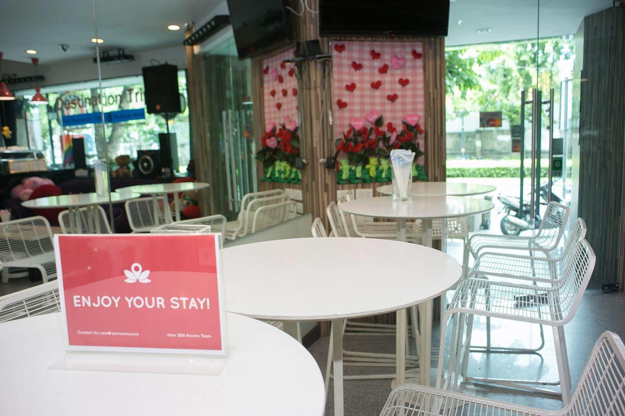 เซน รูม สีลม 12 Hotel กรุงเทพมหานคร ภายนอก รูปภาพ